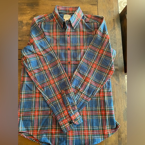 LL Bean Traditional Fit brushed flannel men’s shirt Size S - Picture 1 of 2
